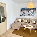 Rodzinny Przy Plazy Apartment *